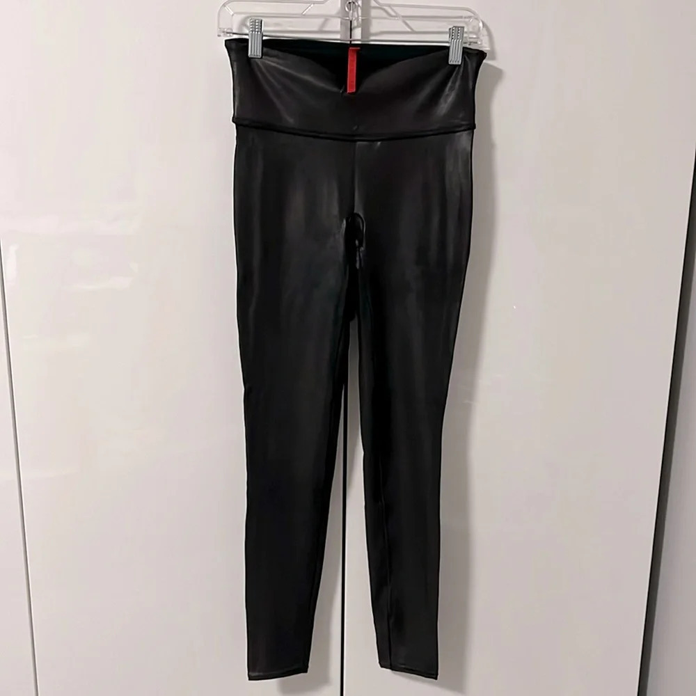 SPANX NWOT Faux Leather Leggings High Waist, Size L